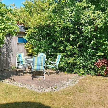 Ferienwohnung Im Uhlenhuus Wiek auf Rügen Dış mekan fotoğraf