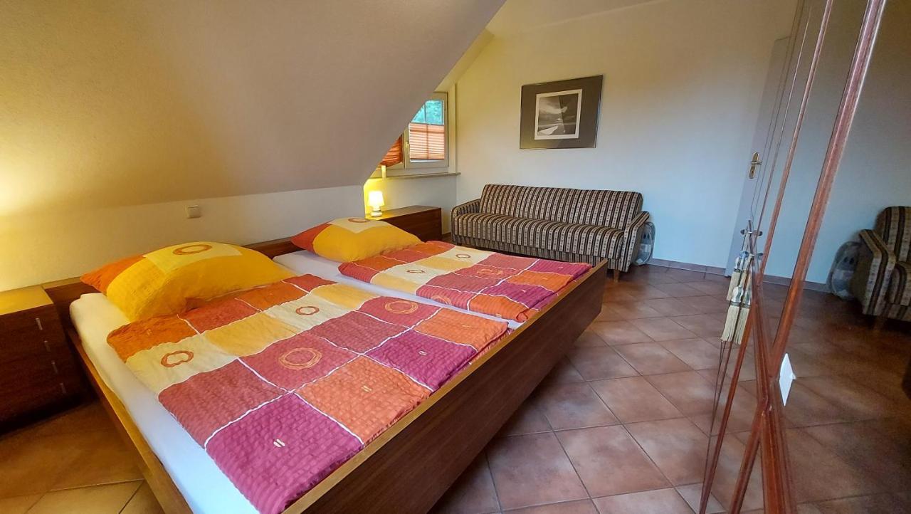 Ferienwohnung Im Uhlenhuus Wiek auf Rügen Dış mekan fotoğraf
