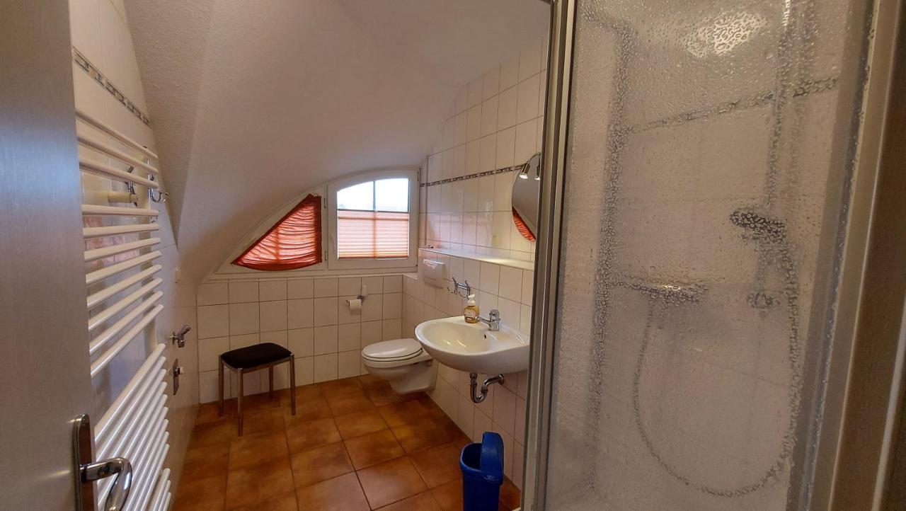 Ferienwohnung Im Uhlenhuus Wiek auf Rügen Dış mekan fotoğraf