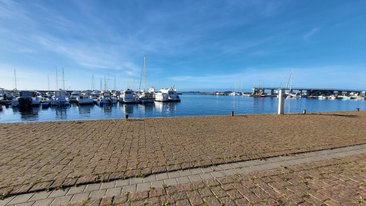 Ferienwohnung Im Uhlenhuus Wiek auf Rügen Dış mekan fotoğraf