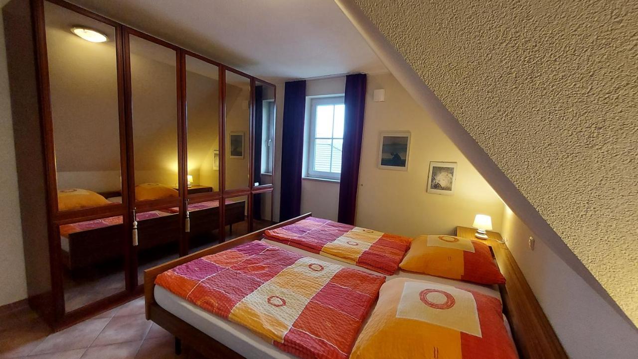 Ferienwohnung Im Uhlenhuus Wiek auf Rügen Dış mekan fotoğraf