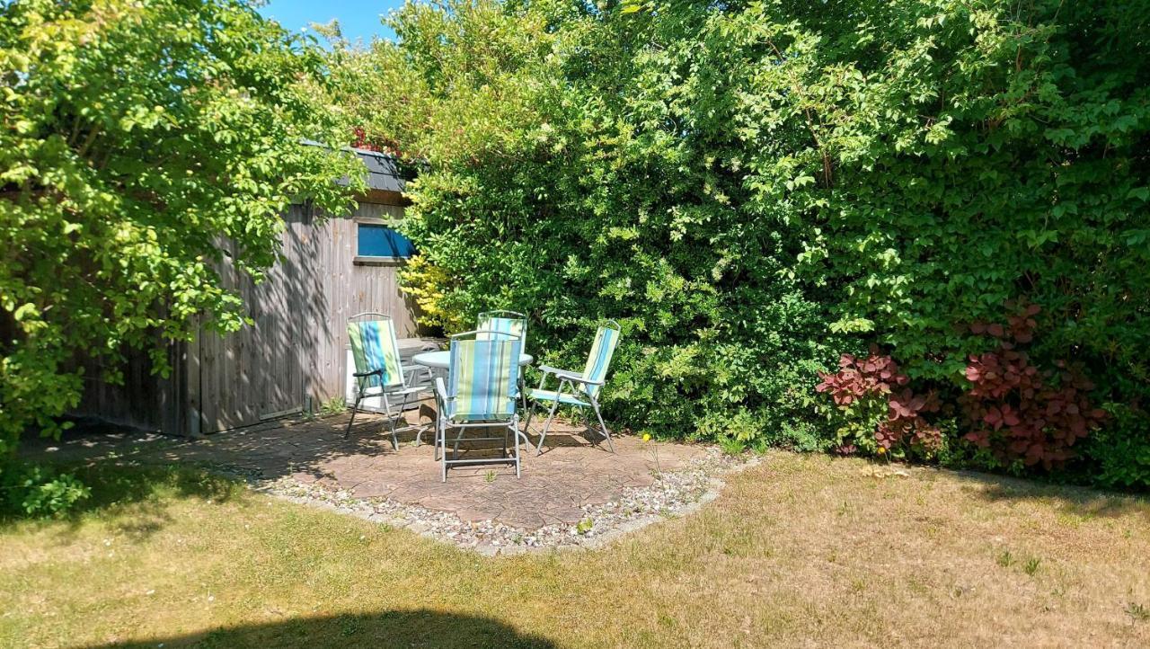 Ferienwohnung Im Uhlenhuus Wiek auf Rügen Dış mekan fotoğraf
